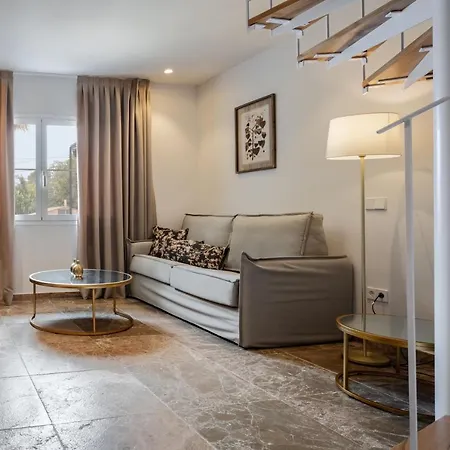 Piccola House Willa Denia